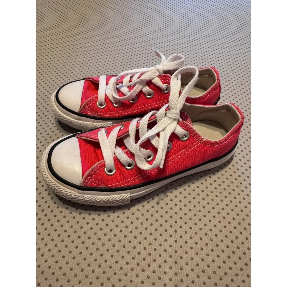 Converse Chuck Taylor All Star Hot PINK Low Top Little Kids Sneakers Size 10.5